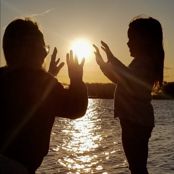 Meet your Posher, Melissa - Picture 3 of 10